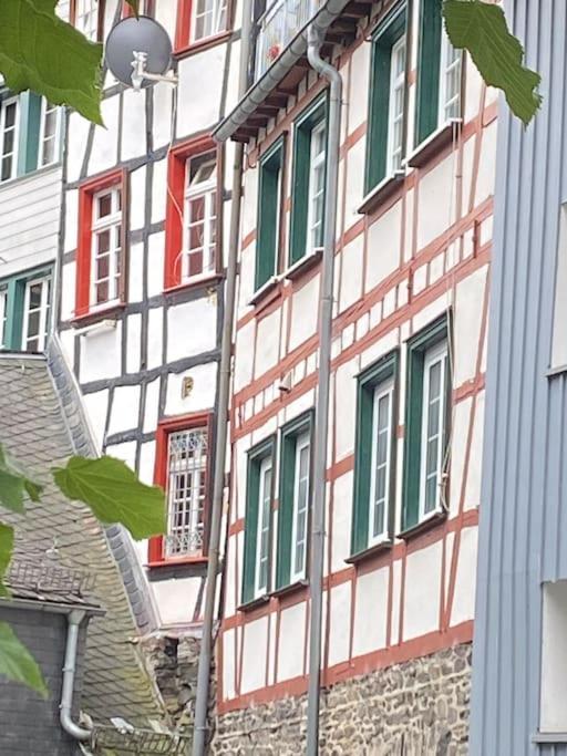 Apartamento Hueftgold Schlafen & Wohnen Monschau Exterior foto